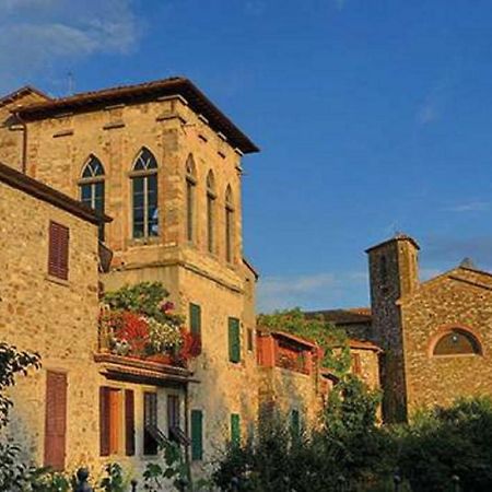 Отель La Torre Di Pieve Пьеве-Санто-Стефано Экстерьер фото