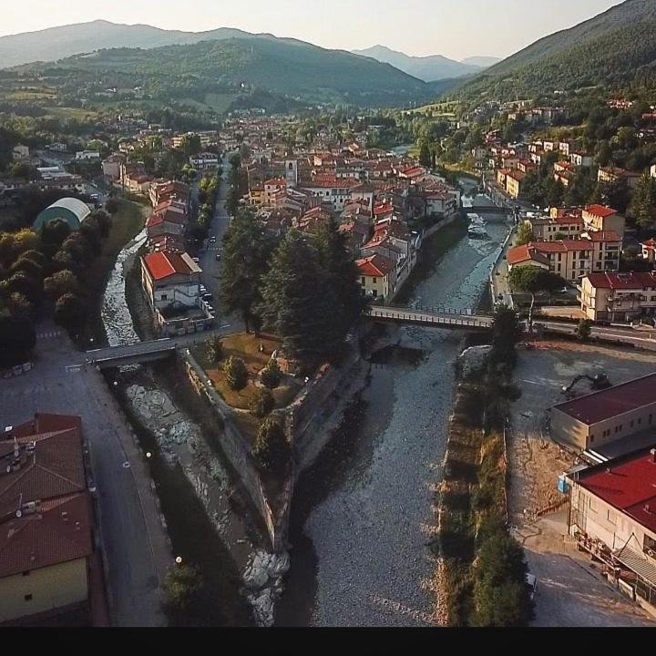 Отель La Torre Di Pieve Пьеве-Санто-Стефано Экстерьер фото