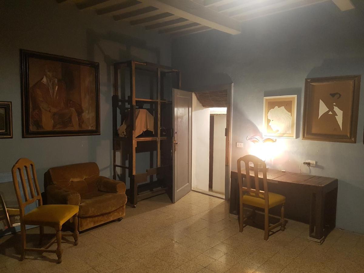 Отель La Torre Di Pieve Пьеве-Санто-Стефано Экстерьер фото